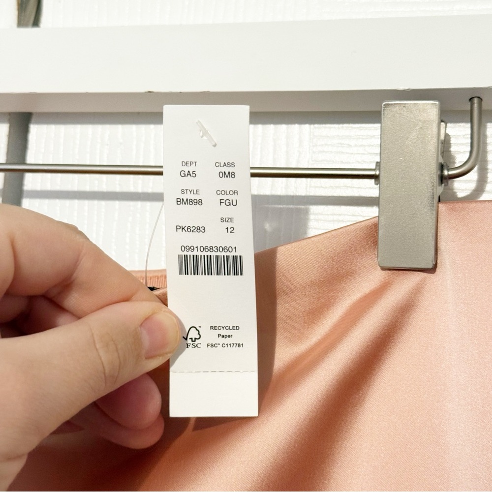 J. Crew No. 3 Pencil Skirt in Structured Satin Size 12 Peach High Waist NWT - Picture 5 of 10